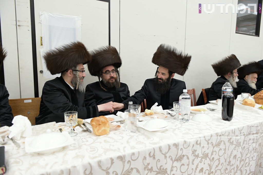 תיעוד ענק: חתונת נכדת האדמו"ר מסאטמר