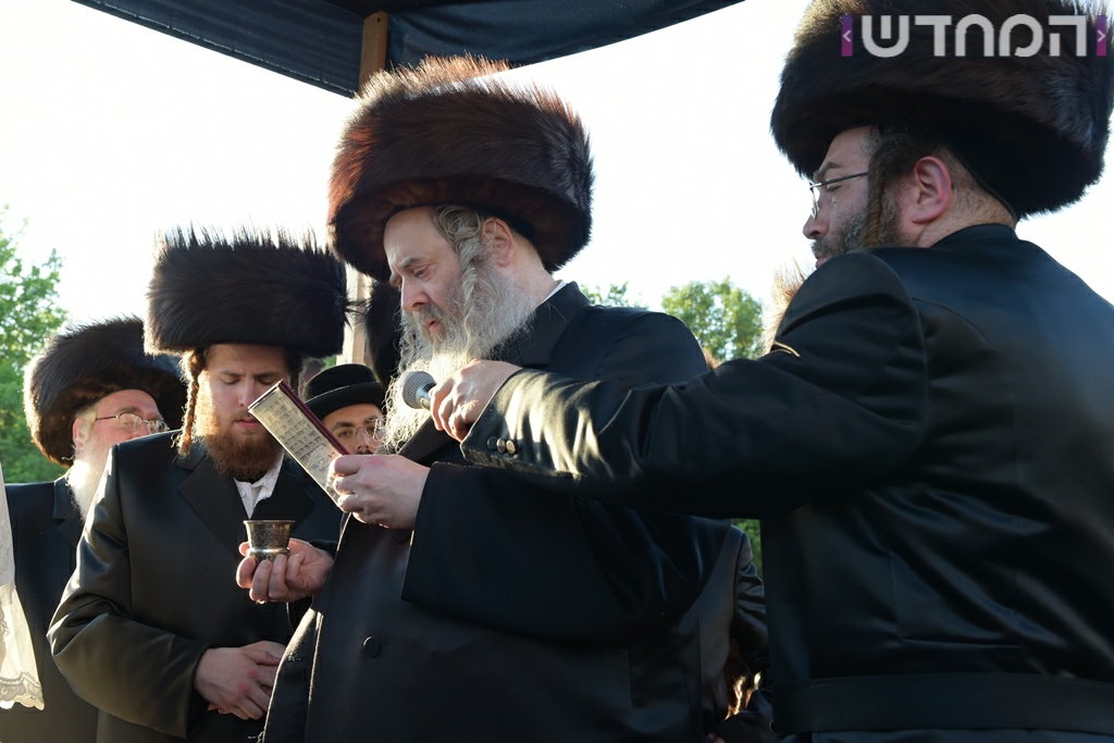 תיעוד ענק: חתונת נכדת האדמו"ר מסאטמר