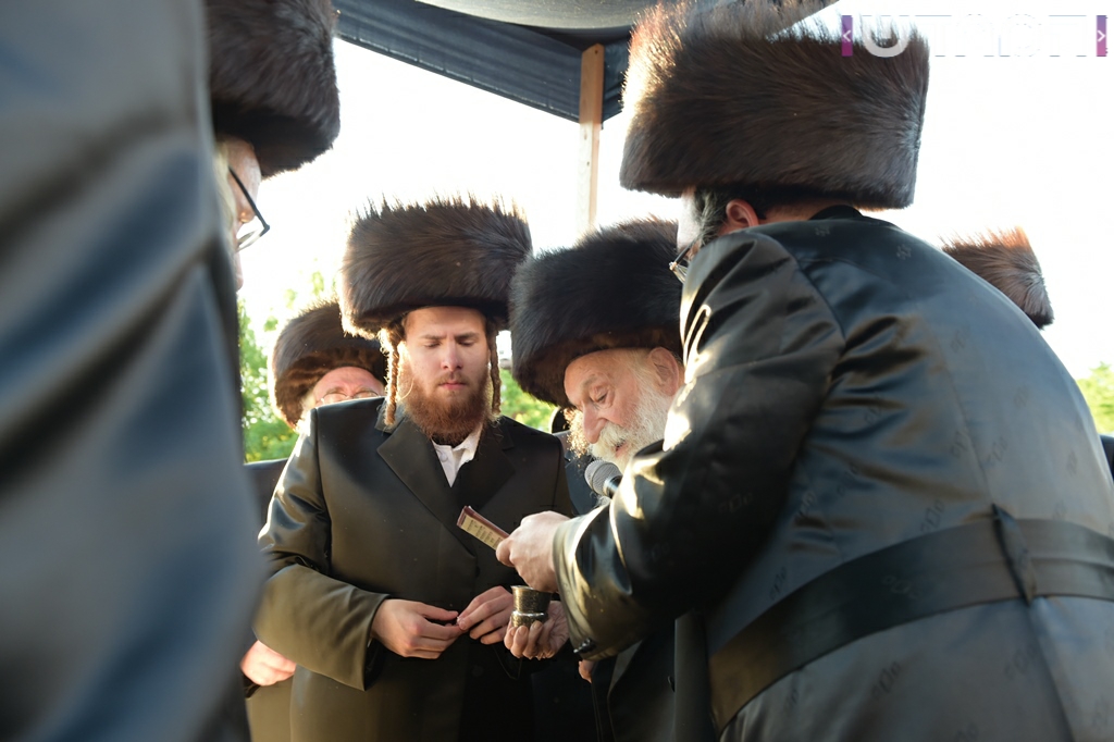 תיעוד ענק: חתונת נכדת האדמו"ר מסאטמר