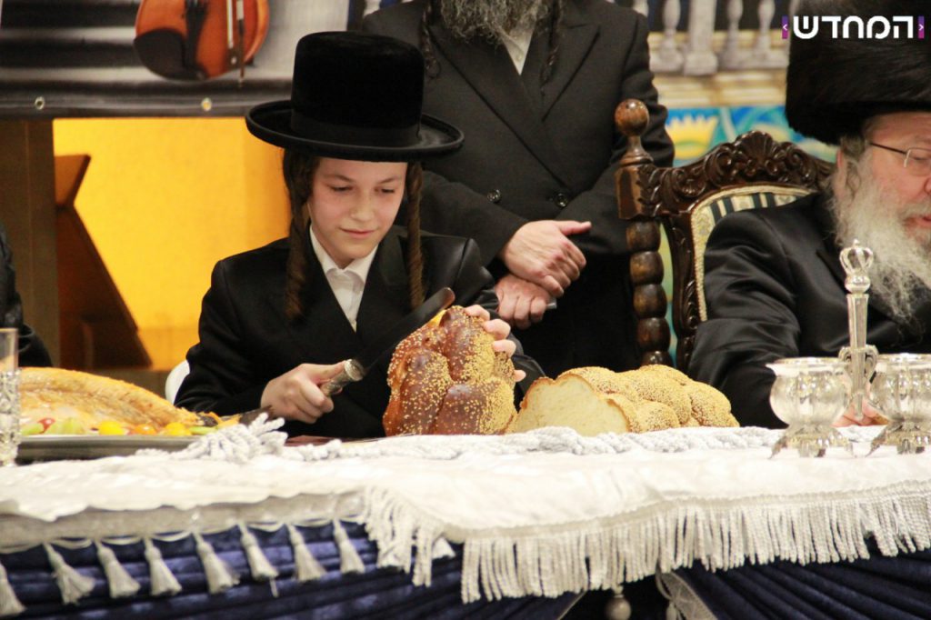 הבר מצוה לנכד האדמו"ר מנדבורנה