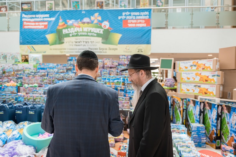 כאלף ילדים קיבלו משחקים לעידוד בביטחון בהשם כאלף ילדים קיבלו משחקים לעידוד בביטחון בהשם