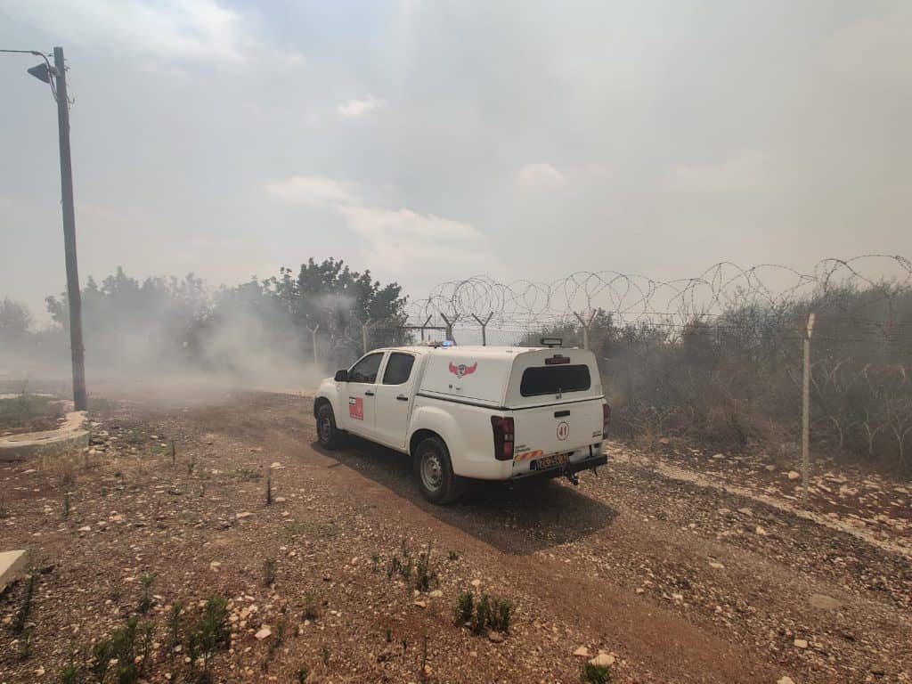 שריפה התפשטה ביישוב חרמש ומסכנת את הבתים שריפה התפשטה ביישוב חרמש ומסכנת את הבתים