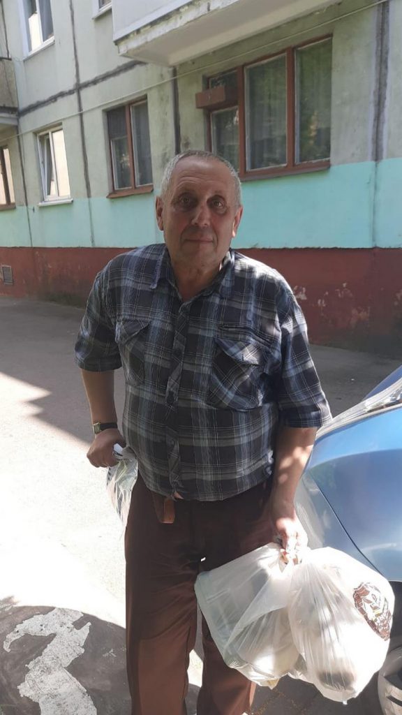 תיעוד: מערך של נתינה מבית ה'סטאנציע' בז'יטומיר תיעוד: מערך של נתינה מבית ה'סטאנציע' בז'יטומיר