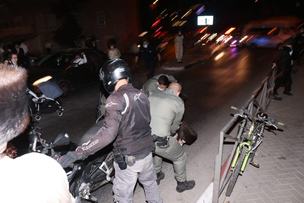 מהומה במאה שערים ושבטי ישראל בגלל דו"חות על אי עטיית מסכות •צפו