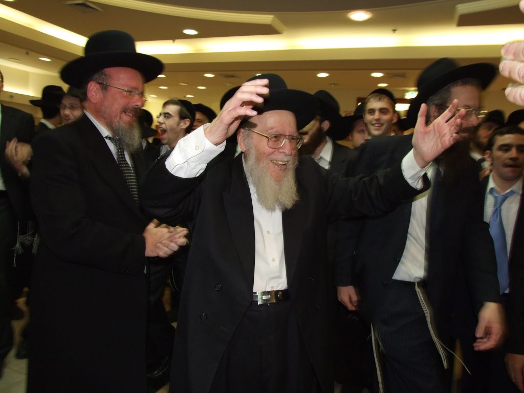 יום השנה לפטירתו: מראות חייו של הגר"א פינקל זצ"ל