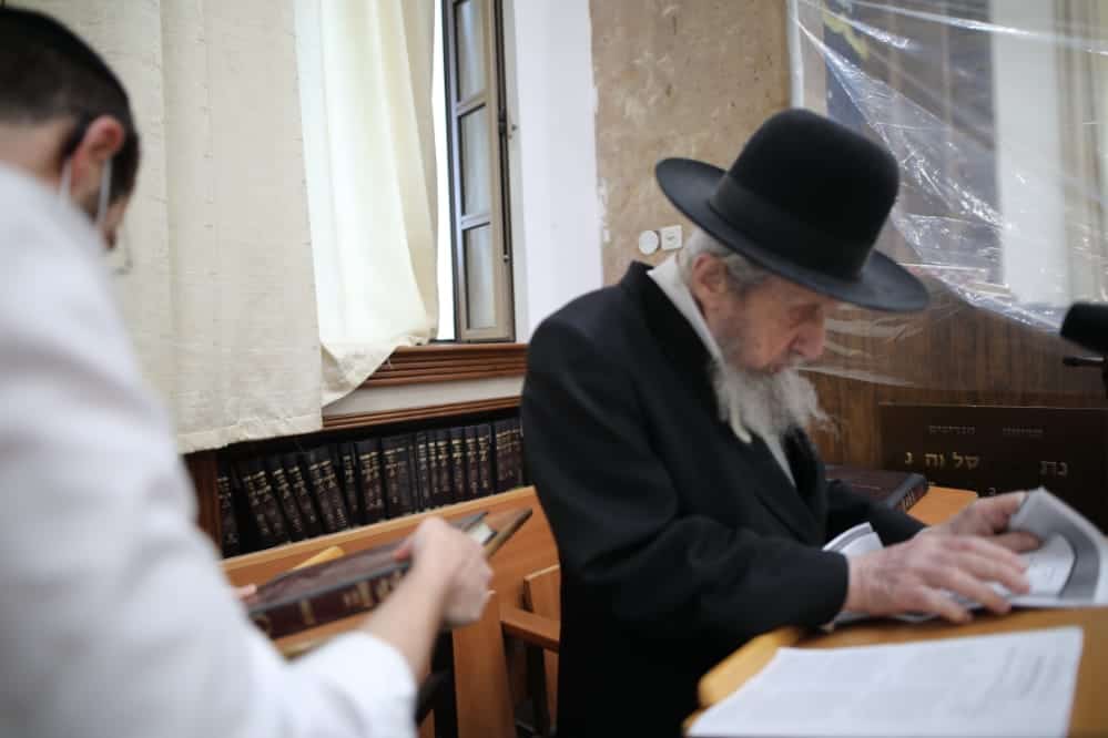 השיעור כללי של הגר"ד לנדא בהיכל ישיבת סלבודקא