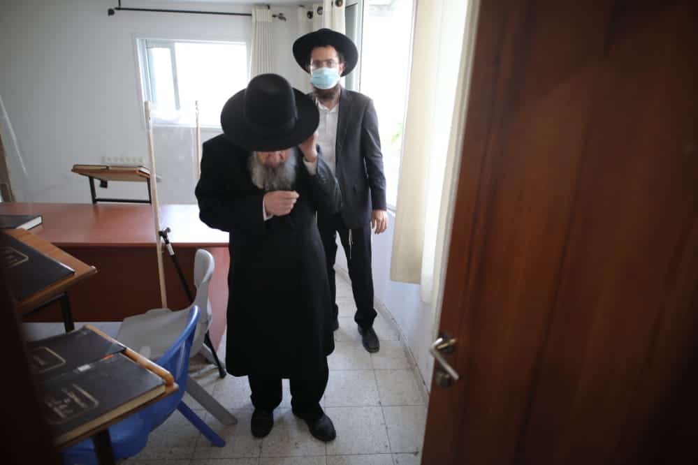 השיעור כללי של הגר"ד לנדא בהיכל ישיבת סלבודקא