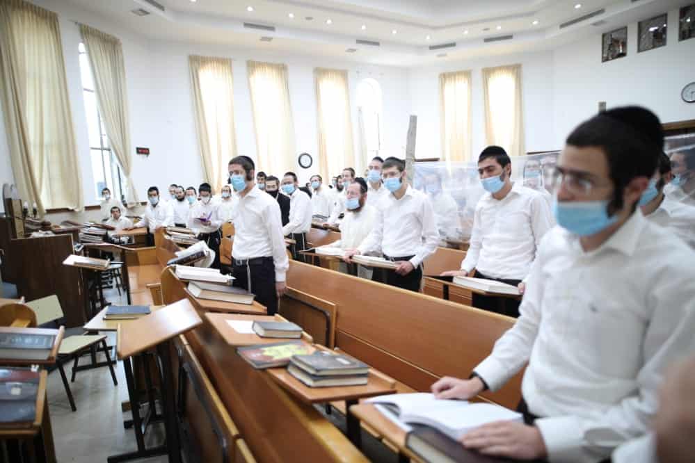 השיעור כללי של הגר"ד לנדא בהיכל ישיבת סלבודקא