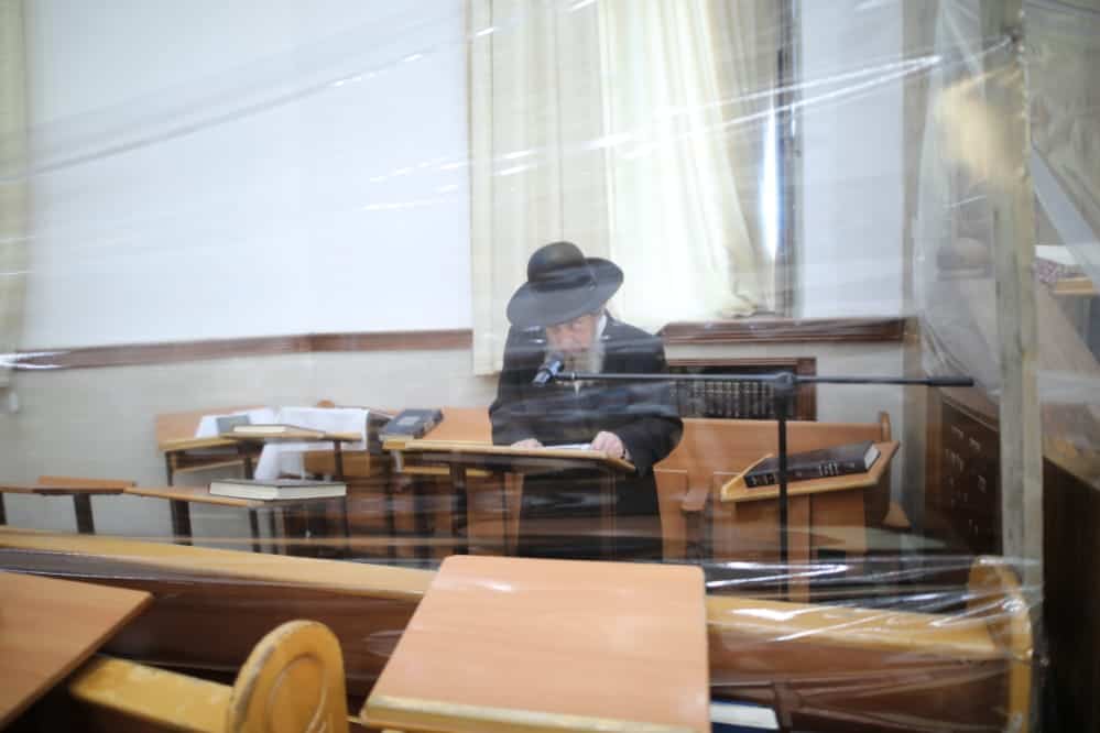 השיעור כללי של הגר"ד לנדא בהיכל ישיבת סלבודקא