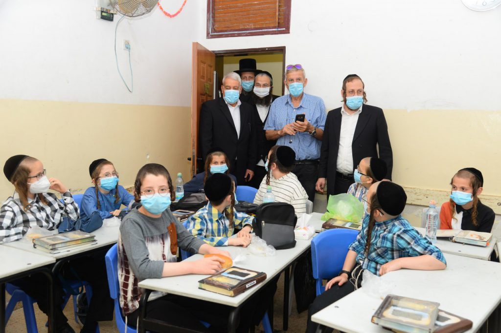 צפו בגלריה: במוסדות התורה בבני ברק שומרים על ההנחיות