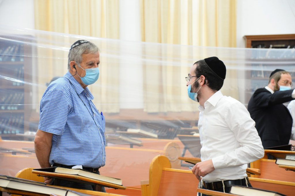 צפו בגלריה: במוסדות התורה בבני ברק שומרים על ההנחיות