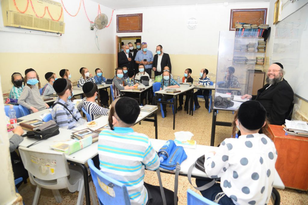 צפו בגלריה: במוסדות התורה בבני ברק שומרים על ההנחיות