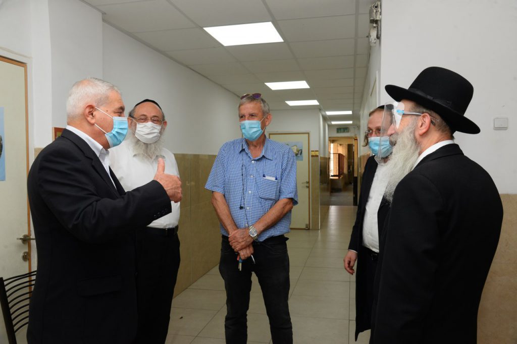 צפו בגלריה: במוסדות התורה בבני ברק שומרים על ההנחיות