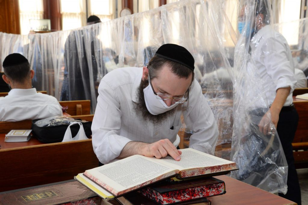 צפו בגלריה: במוסדות התורה בבני ברק שומרים על ההנחיות