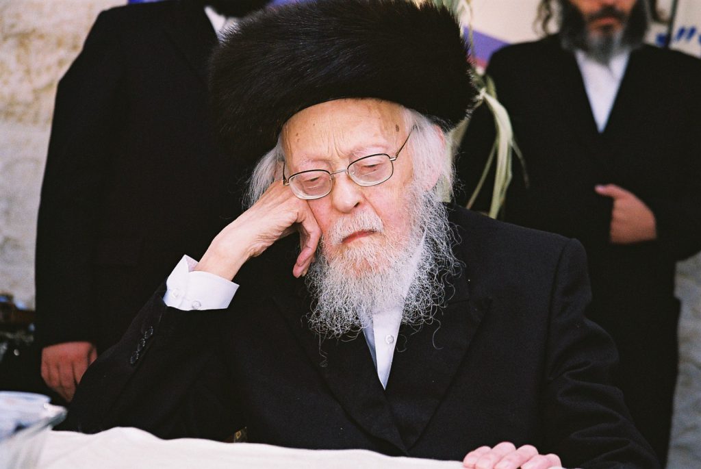 שמונה שנים לפטירתו: כך נוקיר טובה למרן הגרי"ש אלישיב זצוק"ל שמונה שנים לפטירתו: כך נוקיר טובה למרן הגרי"ש אלישיב זצוק"ל