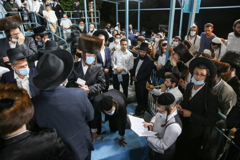 תיעוד מההילולא המצומצמת: התפילות אצל האריז"ל בצפת