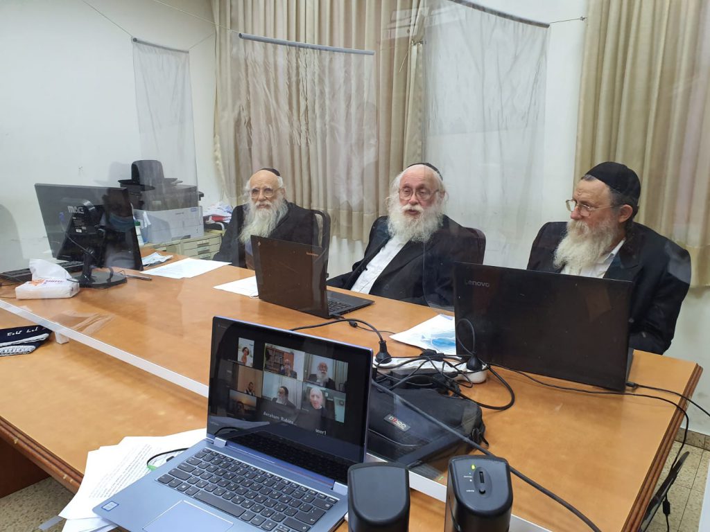 בית הדין לעניני קורונה בבני ברק התכנס לקראת עונת החתונות • צפו