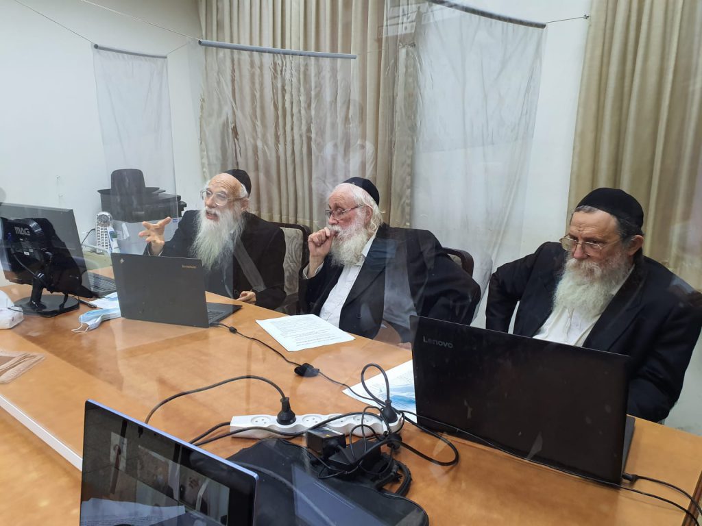 בית הדין לעניני קורונה בבני ברק התכנס לקראת עונת החתונות • צפו