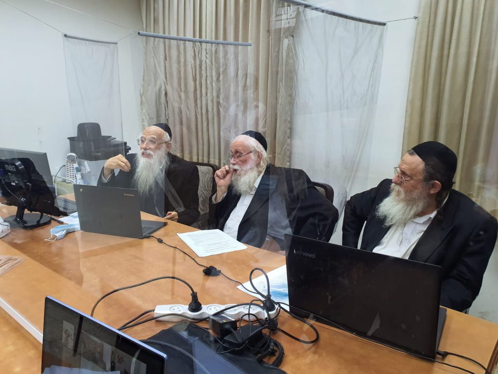 בית הדין לעניני קורונה בבני ברק התכנס לקראת עונת החתונות • צפו