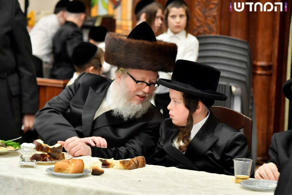 בן שלוש-עשרה למצוות: שמחת הבר מצוה לנכד האדמו"ר מבוהוש