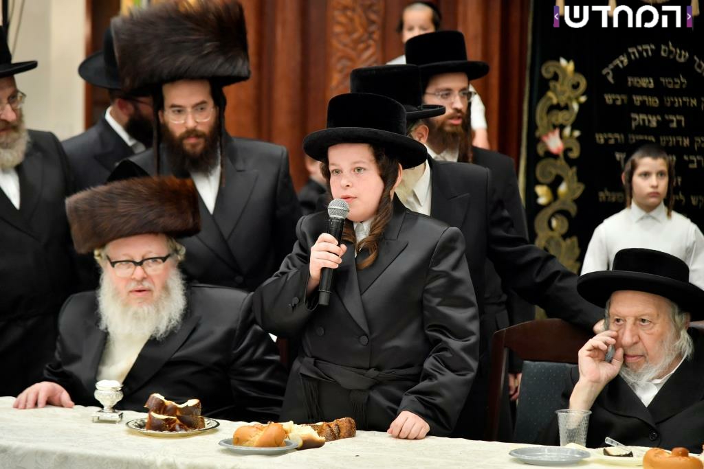 בן שלוש-עשרה למצוות: שמחת הבר מצוה לנכד האדמו"ר מבוהוש