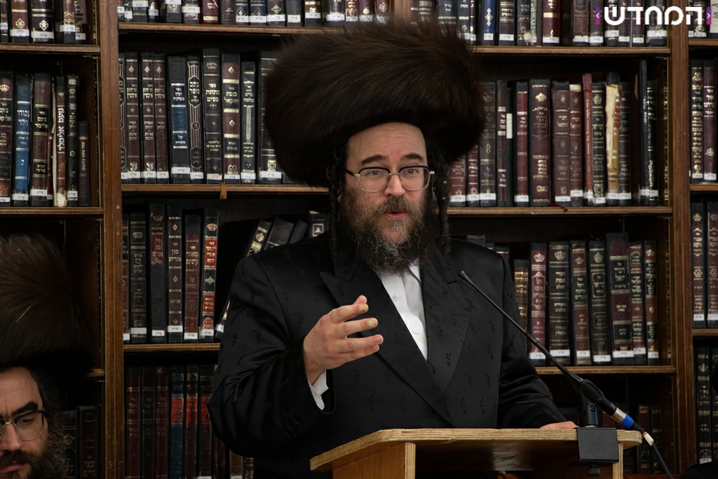 אבד"ק סאטמר ווילאמסבורג בביקור בעיר הבירה לונדון