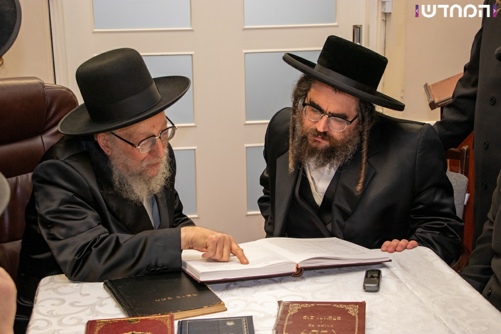 אבד"ק סאטמר ווילאמסבורג בביקור בעיר הבירה לונדון