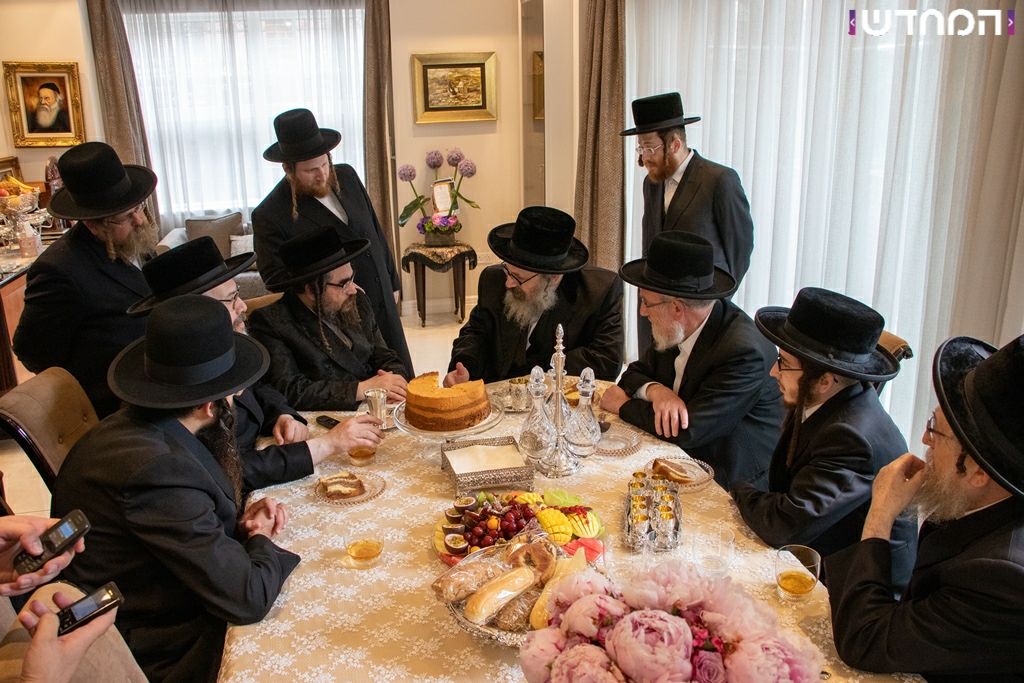 אבד"ק סאטמר ווילאמסבורג בביקור בעיר הבירה לונדון