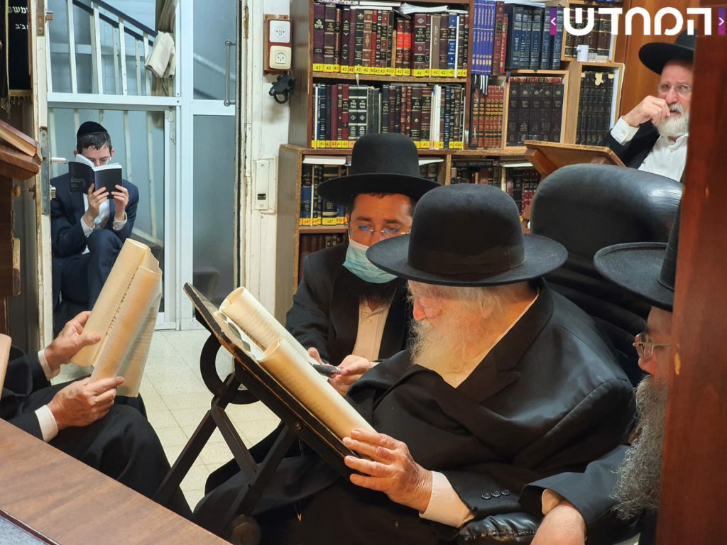 דַּרְכֵי צִיּוֹן אֲבֵלוֹת, מִבְּלִי בָּאֵי מוֹעֵד • שר התורה במגילת איכה דַּרְכֵי צִיּוֹן אֲבֵלוֹת, מִבְּלִי בָּאֵי מוֹעֵד • שר התורה במגילת איכה