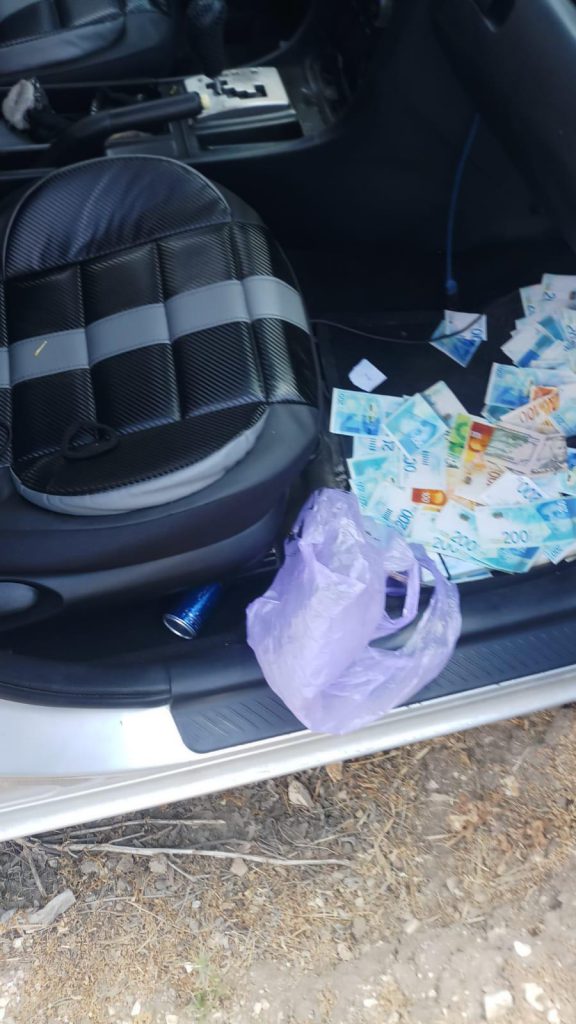 צפו: משטרת ישראל עוצרת חוליית פורצים באמצעות רחפן