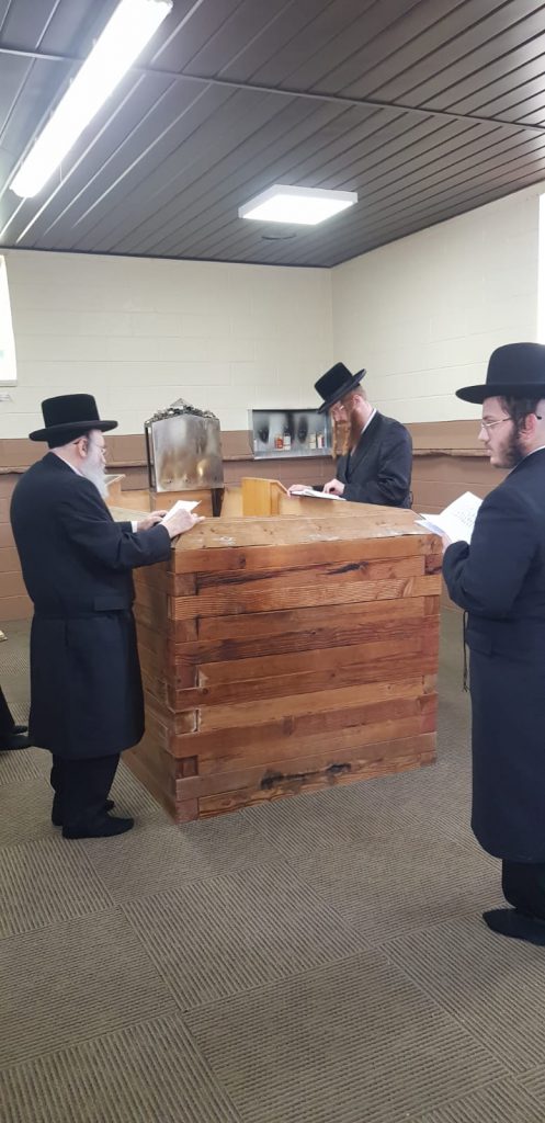 האדמו"ר מקאליב בביקור בקהילות היהודיות בארה"ב