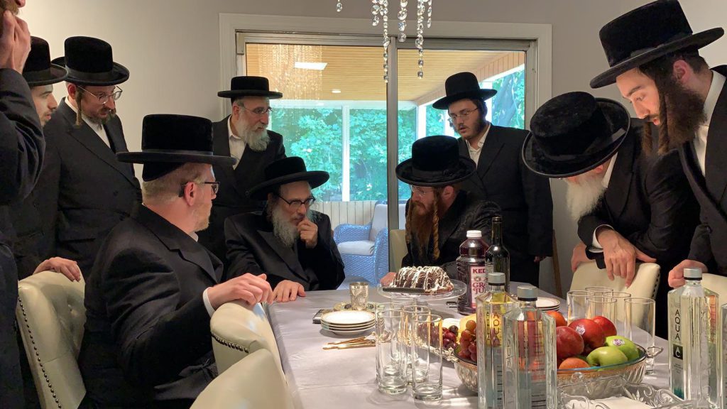 האדמו"ר מקאליב בביקור בקהילות היהודיות בארה"ב