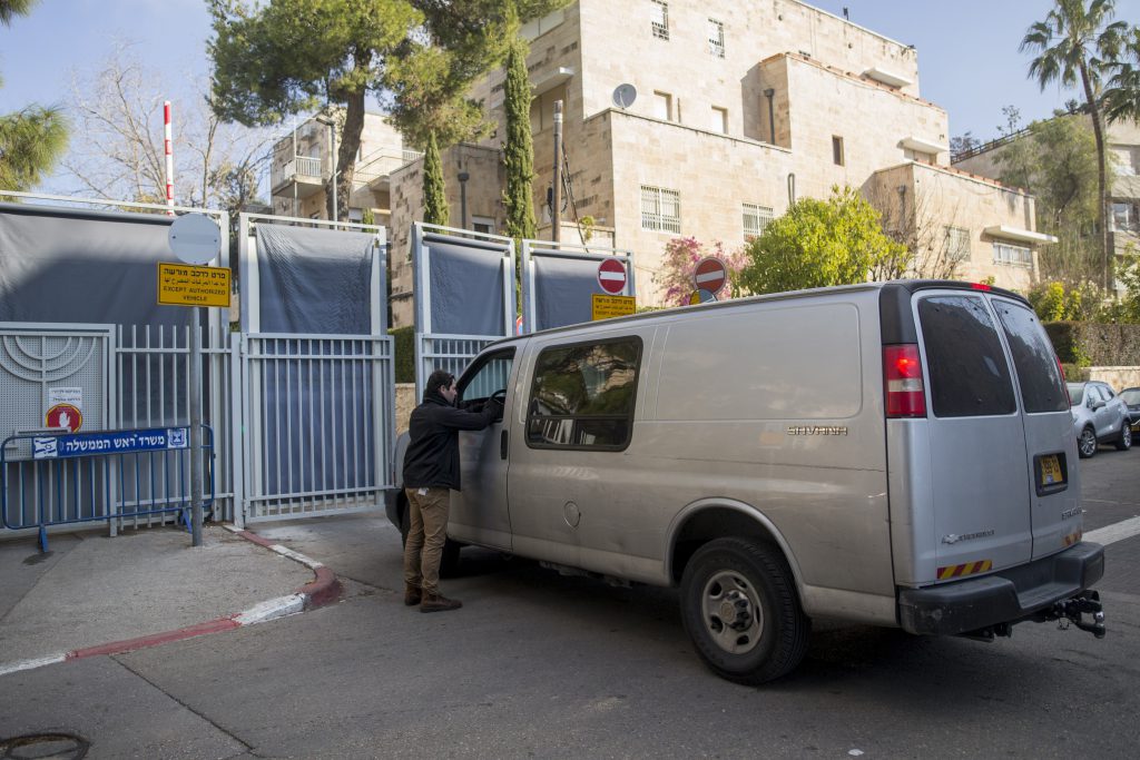 דו"ח המבקר: התושבים ללא מיגון; מערכת הביטוח הלאומי מיושנת; ומה עם המעון החדש של ראה"מ?