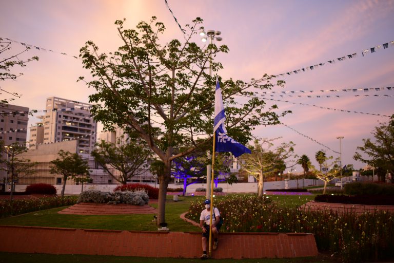 פעילי הימין מתכננים "ברכת כהנים" המונית הערב מול מעון ראש הממשלה