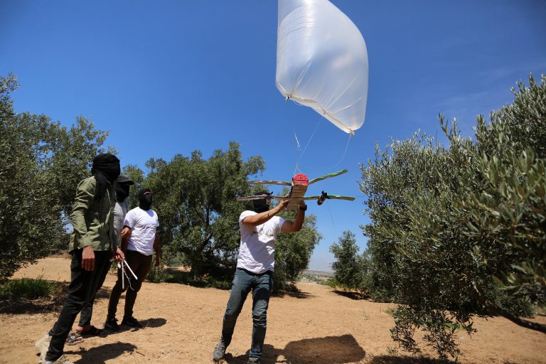 חוק גירוש מחבלים עבר בכנסת, האם בג"ץ יטרפד?