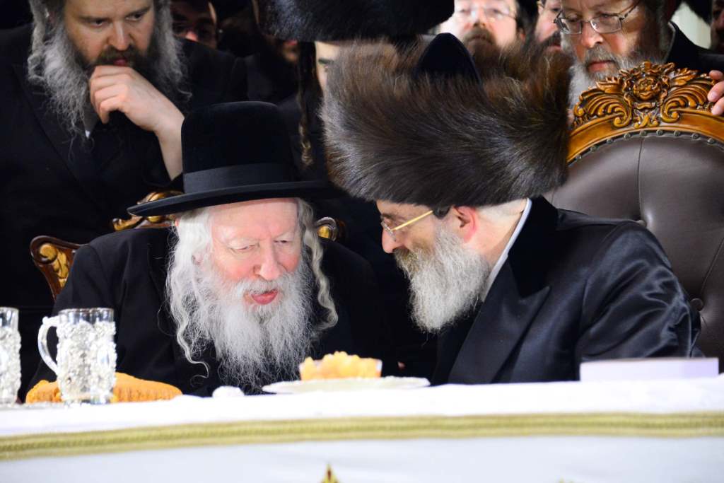 מראות חייו ותולדותיו של כ"ק האדמו"ר מסאדיגורה זצ"ל שהסתלק הלילה מראות חייו ותולדותיו של כ"ק האדמו"ר מסאדיגורה זצ"ל שהסתלק הלילה