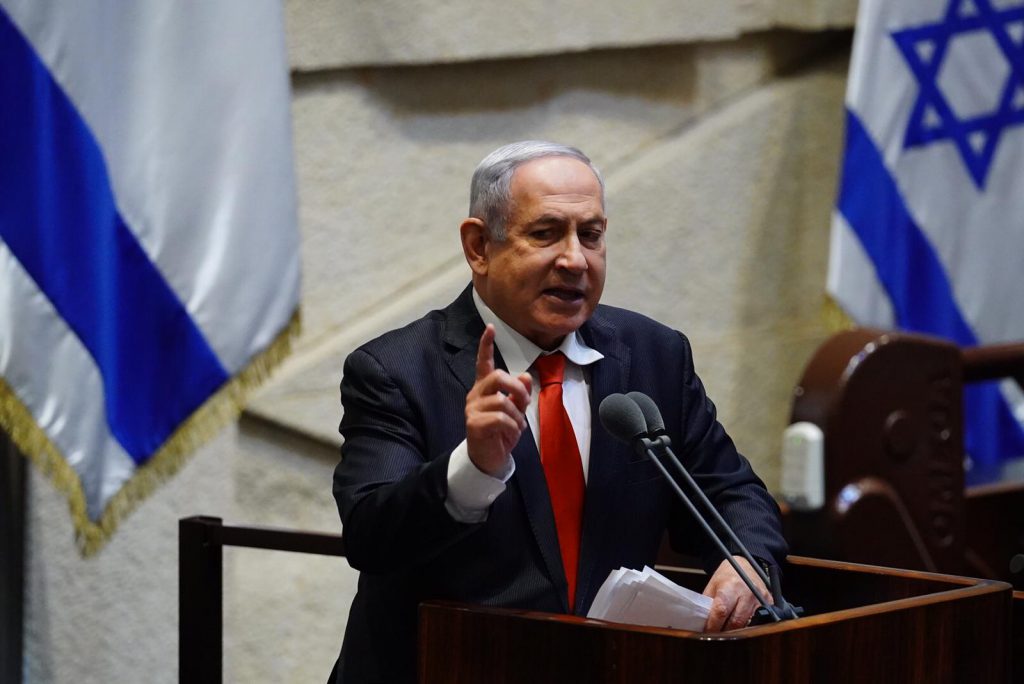 נדחתה הצעת לפיד: נתניהו יכול להרכיב ממשלה למרות כתבי האישום