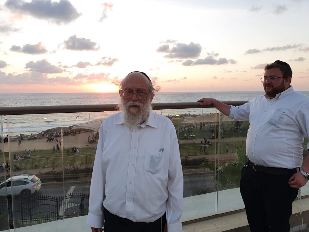 תיעוד: הדאצ'ה של הגאון רבי בנימין אלישיב בנתניה