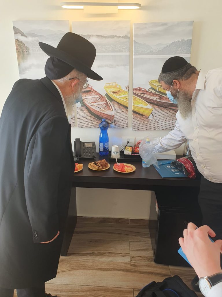 תיעוד: הדאצ'ה של הגאון רבי בנימין אלישיב בנתניה