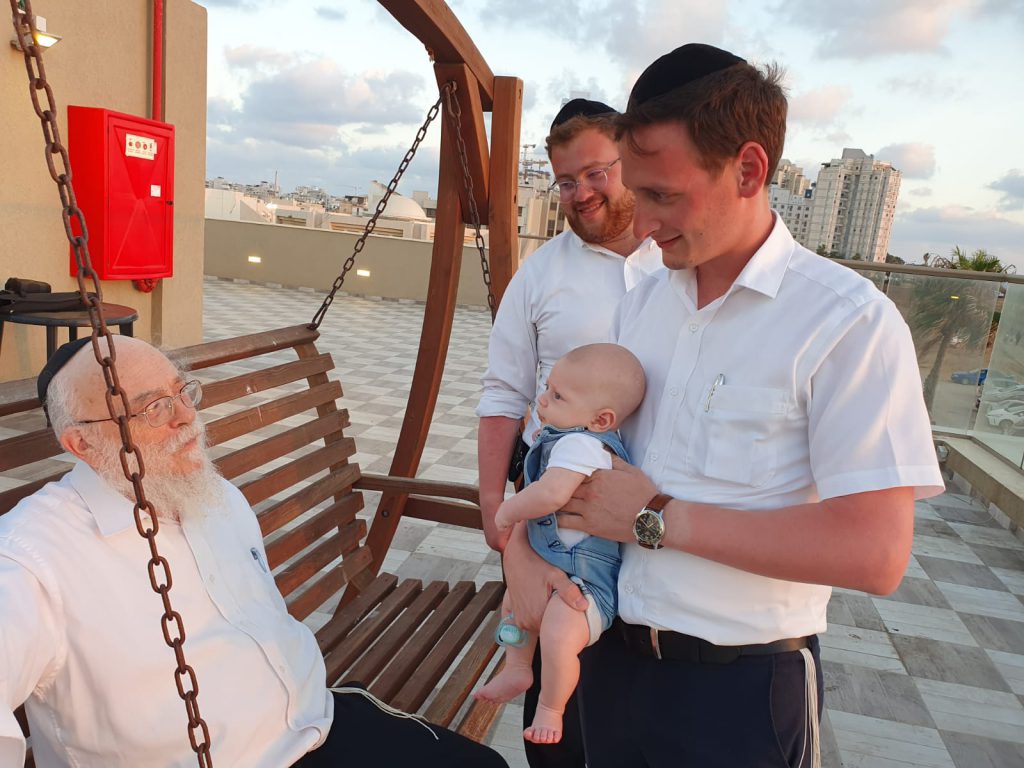 תיעוד: הדאצ'ה של הגאון רבי בנימין אלישיב בנתניה