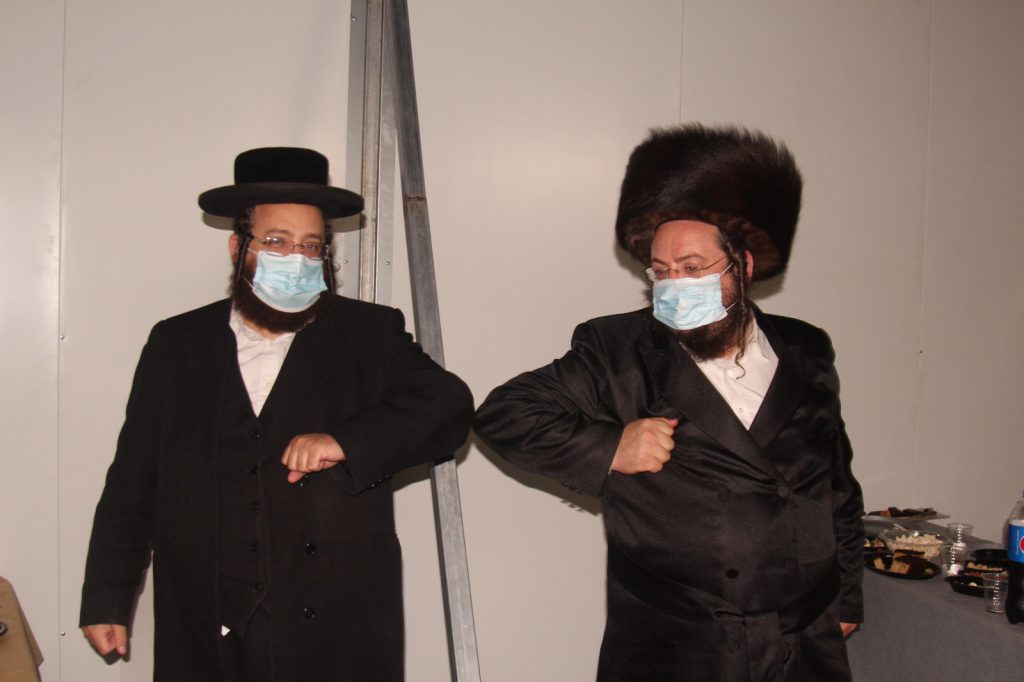 במרחב הפתוח: עורך דין נתן רוזנבלט סיים מסכת בבר מצוה לבנו