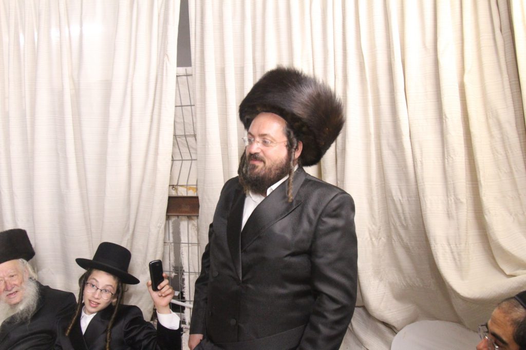 במרחב הפתוח: עורך דין נתן רוזנבלט סיים מסכת בבר מצוה לבנו