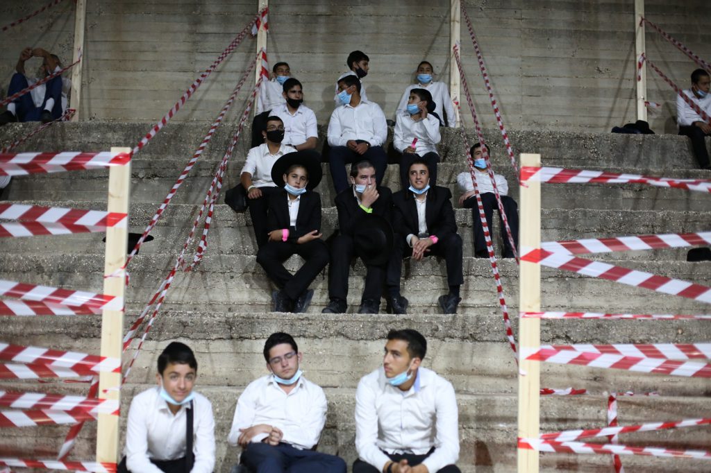 תיעוד: סיום ישיבות בין הזמנים בעיר צפת וחלוקת מלגות