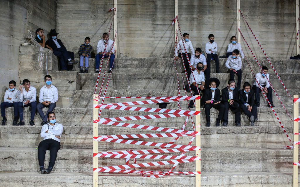 תיעוד: סיום ישיבות בין הזמנים בעיר צפת וחלוקת מלגות