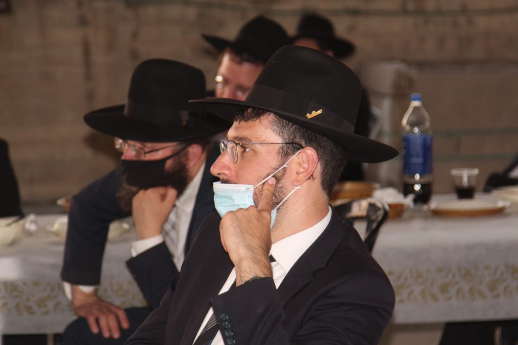 תיעוד: סיום מסכת נדה במרחב הפתוח בעיר מודיעין עילית