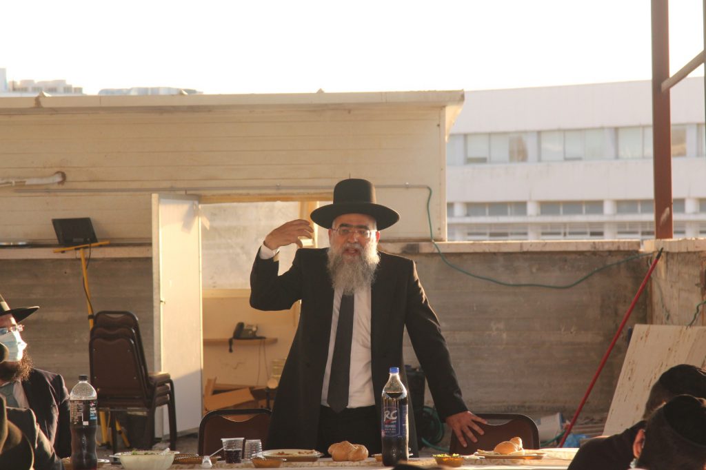 תיעוד: סיום מסכת נדה במרחב הפתוח בעיר מודיעין עילית