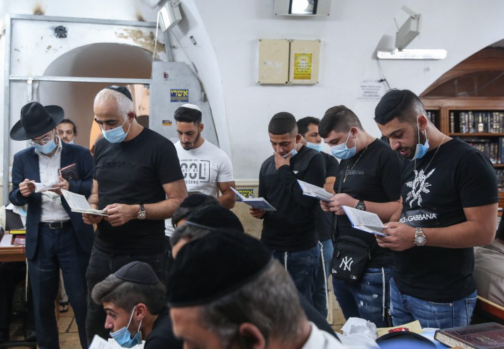 תיעוד: סליחות ראשונות בציון הרשב"י במירון