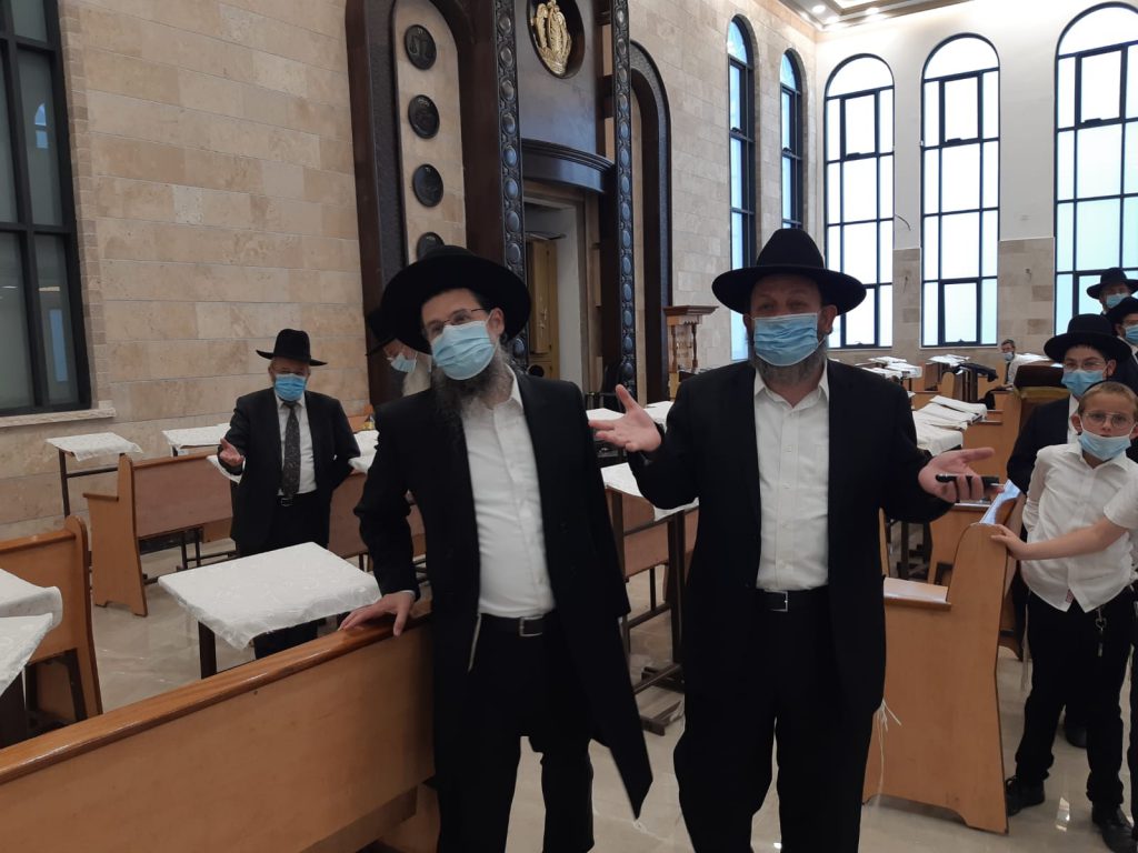 הכנסת ספר תורה וחנוכת הבית בקהילת קצות החושן במודיעין עילית הכנסת ספר תורה וחנוכת הבית בקהילת קצות החושן במודיעין עילית