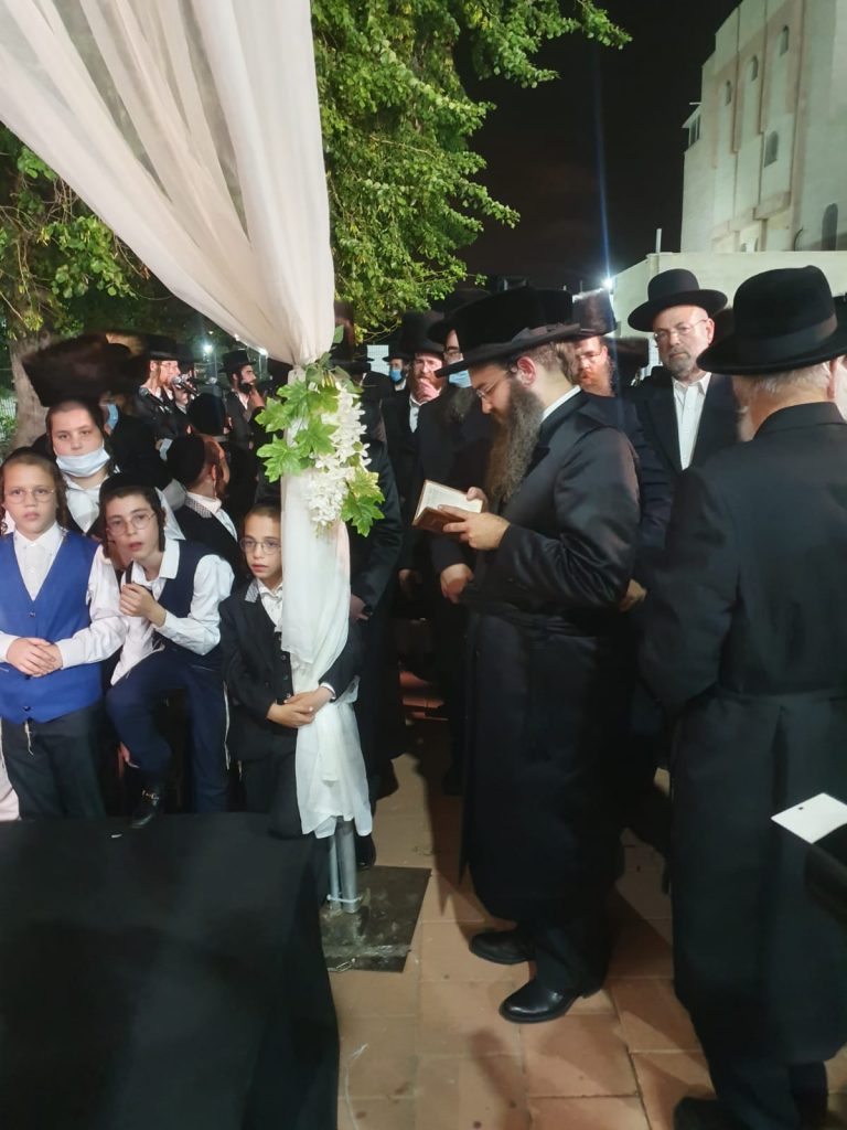 תיעוד: חתונת בת העסקן האשדודי משה גרינבוים