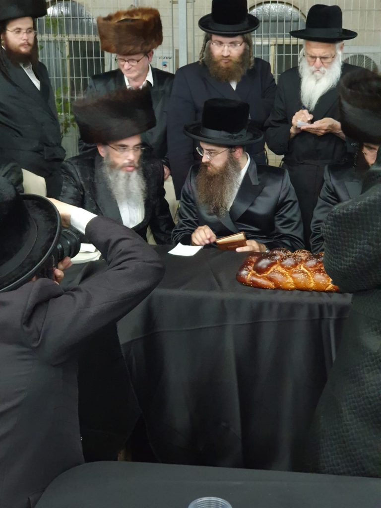 תיעוד: חתונת בת העסקן האשדודי משה גרינבוים